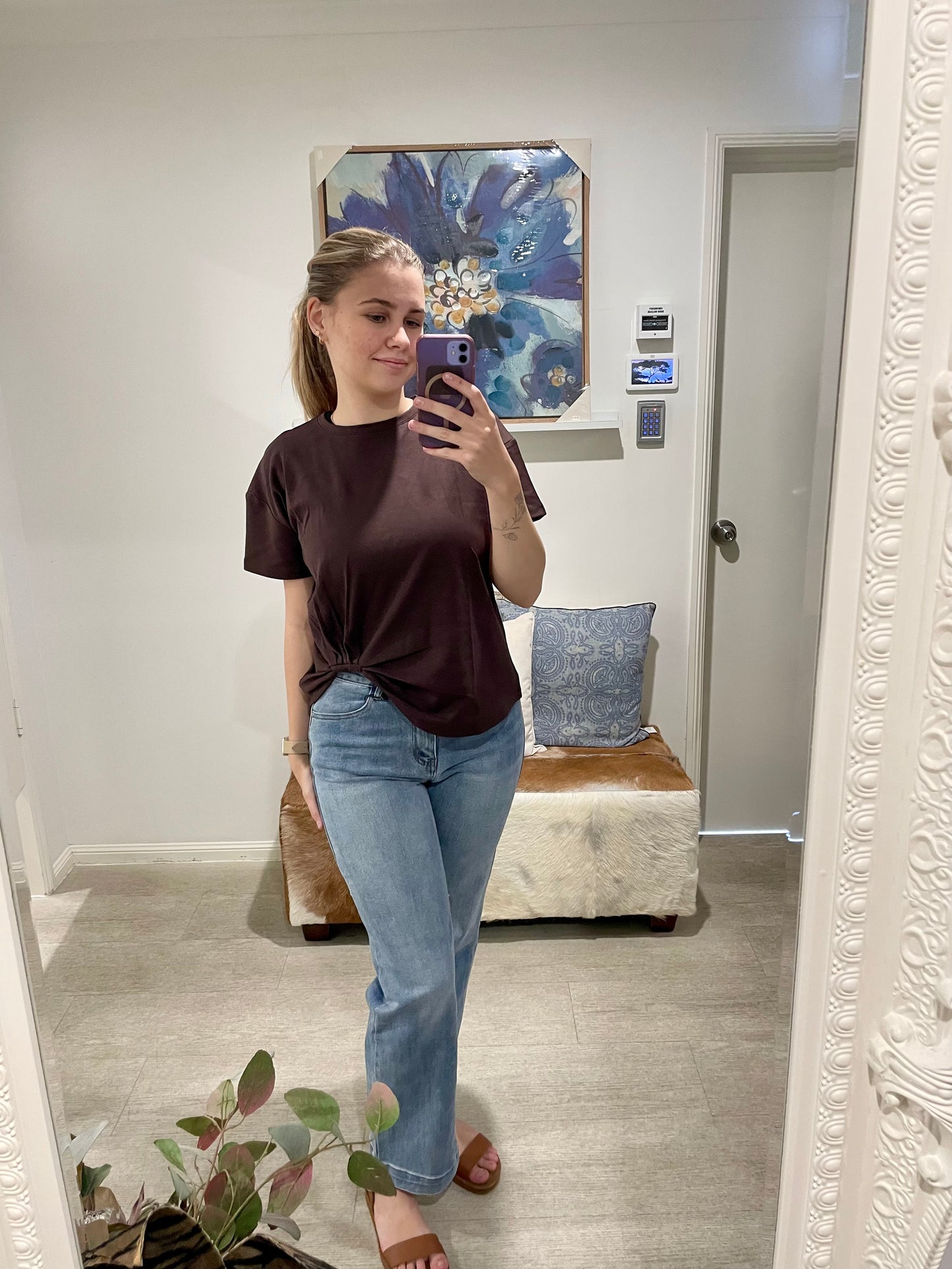 EASY TUCK TEE CHOCOLATE