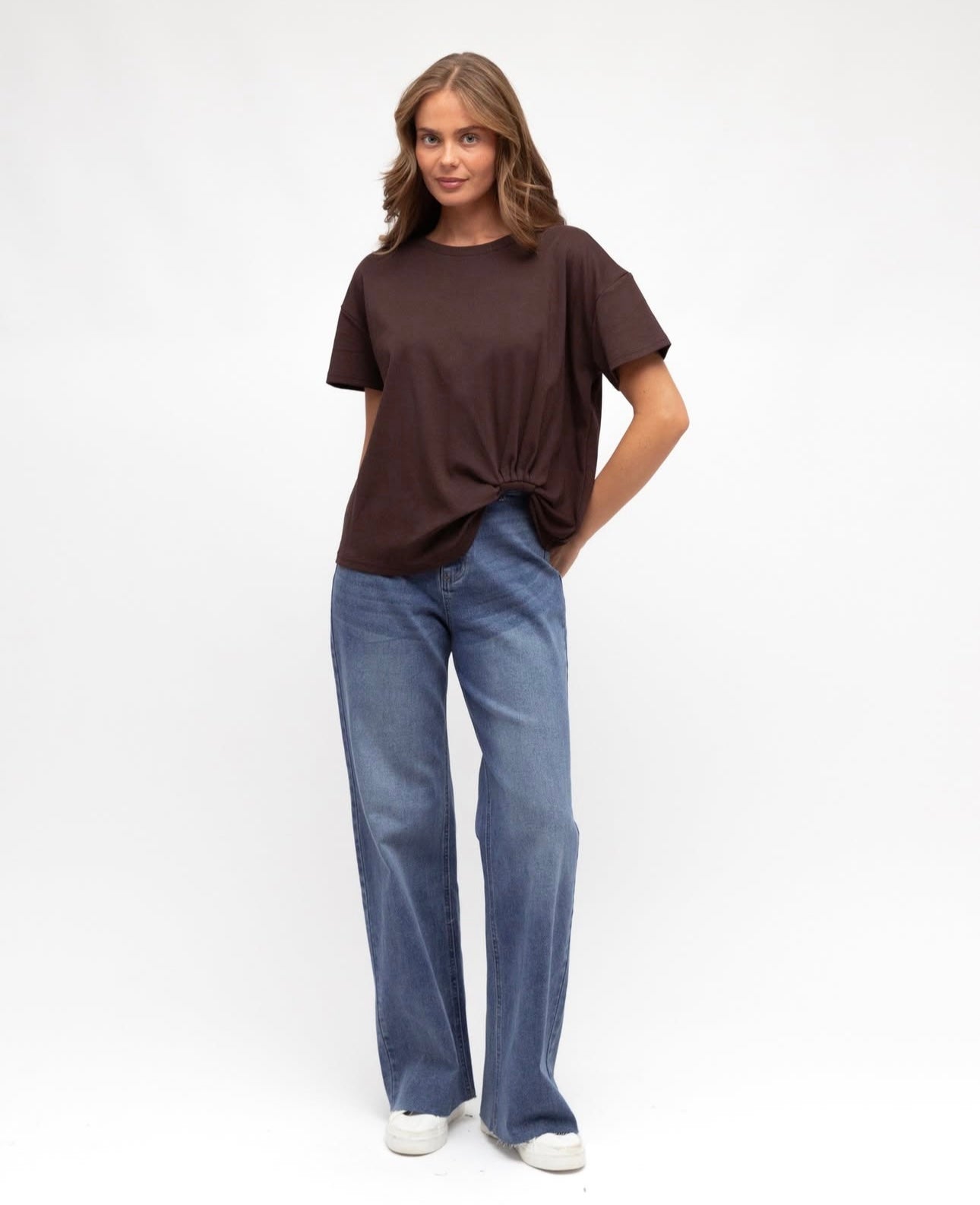 EASY TUCK TEE CHOCOLATE