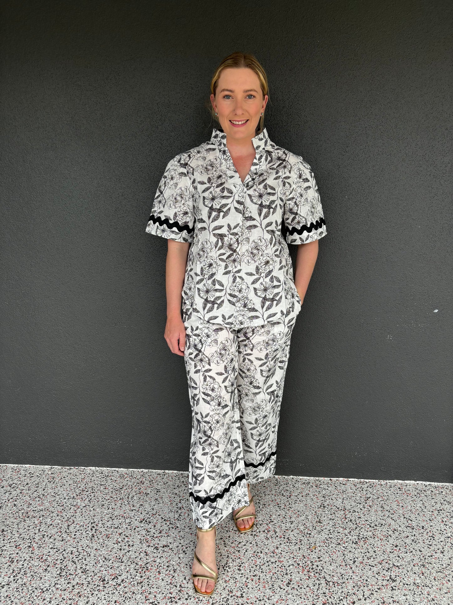 LBT143-216 RIC RAC TRIM SHIRT