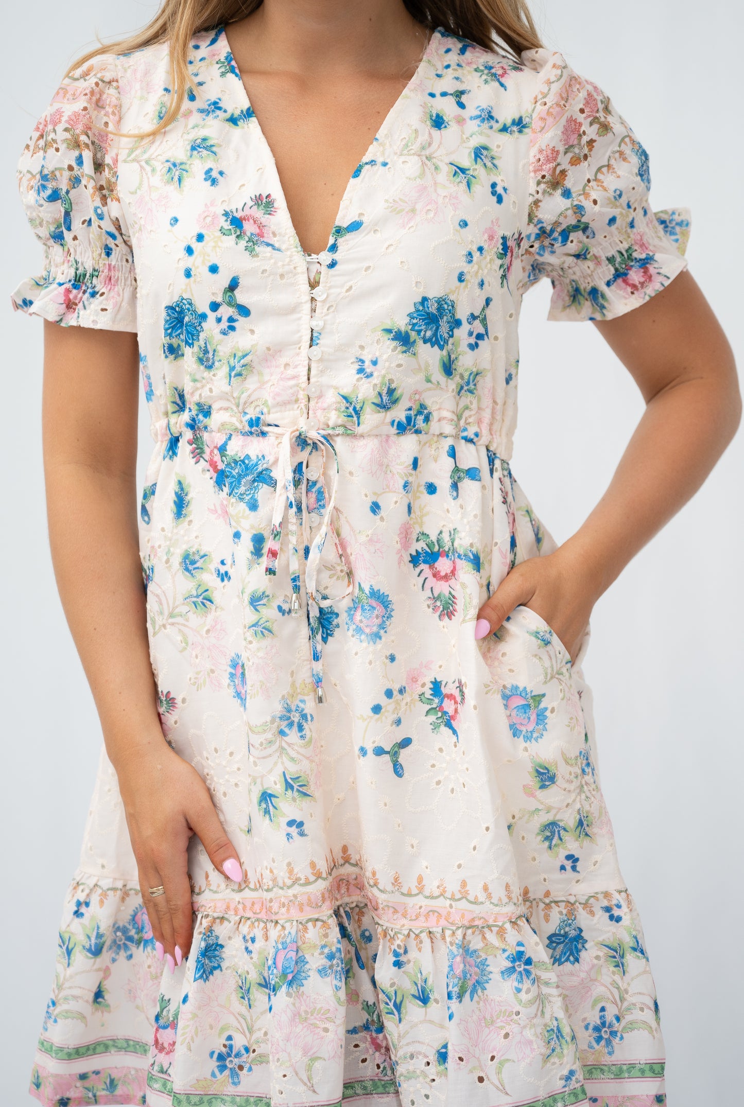 FRIA FLORAL EMBROIDERY DRESS