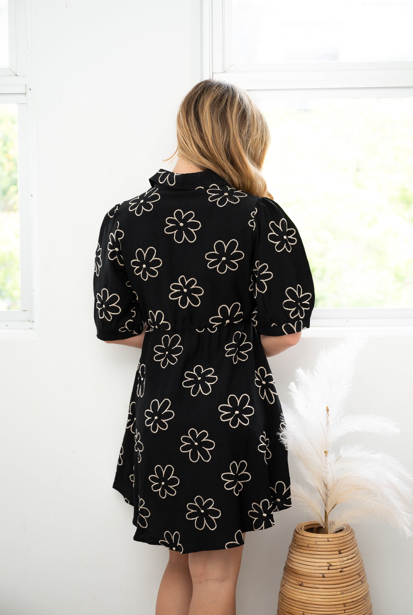 FRIA FLORAL MINI DRESS BLACK