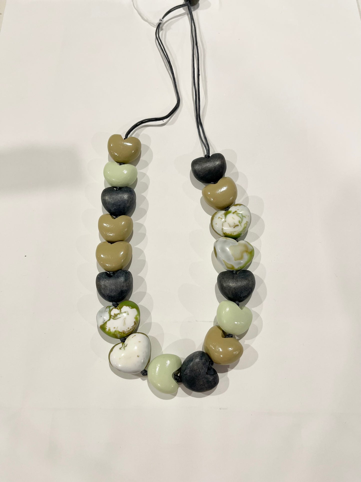 N412279 TIMBER HEARTS NECKLACE