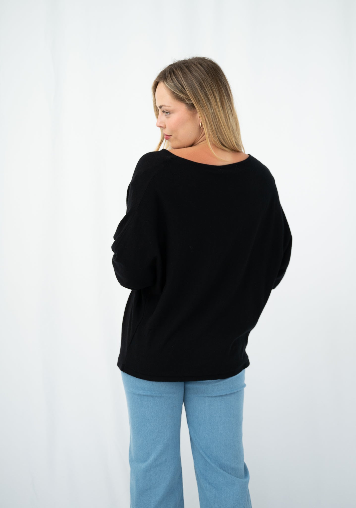 FRIA KNIT BLACK