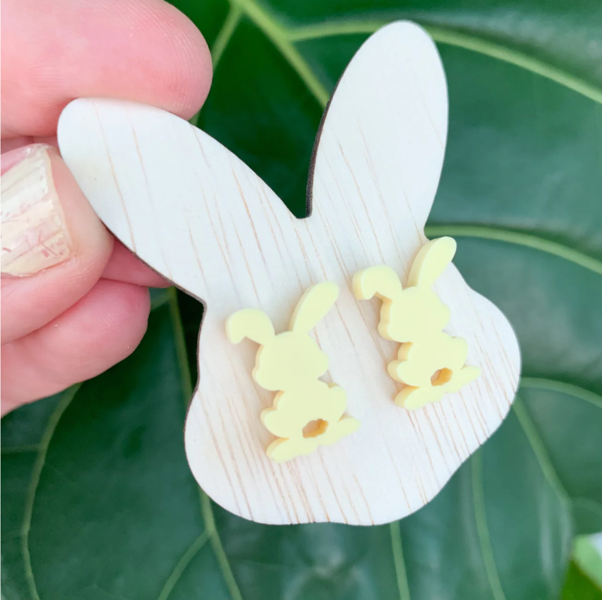HAPPY EASTER STUD YELLOW