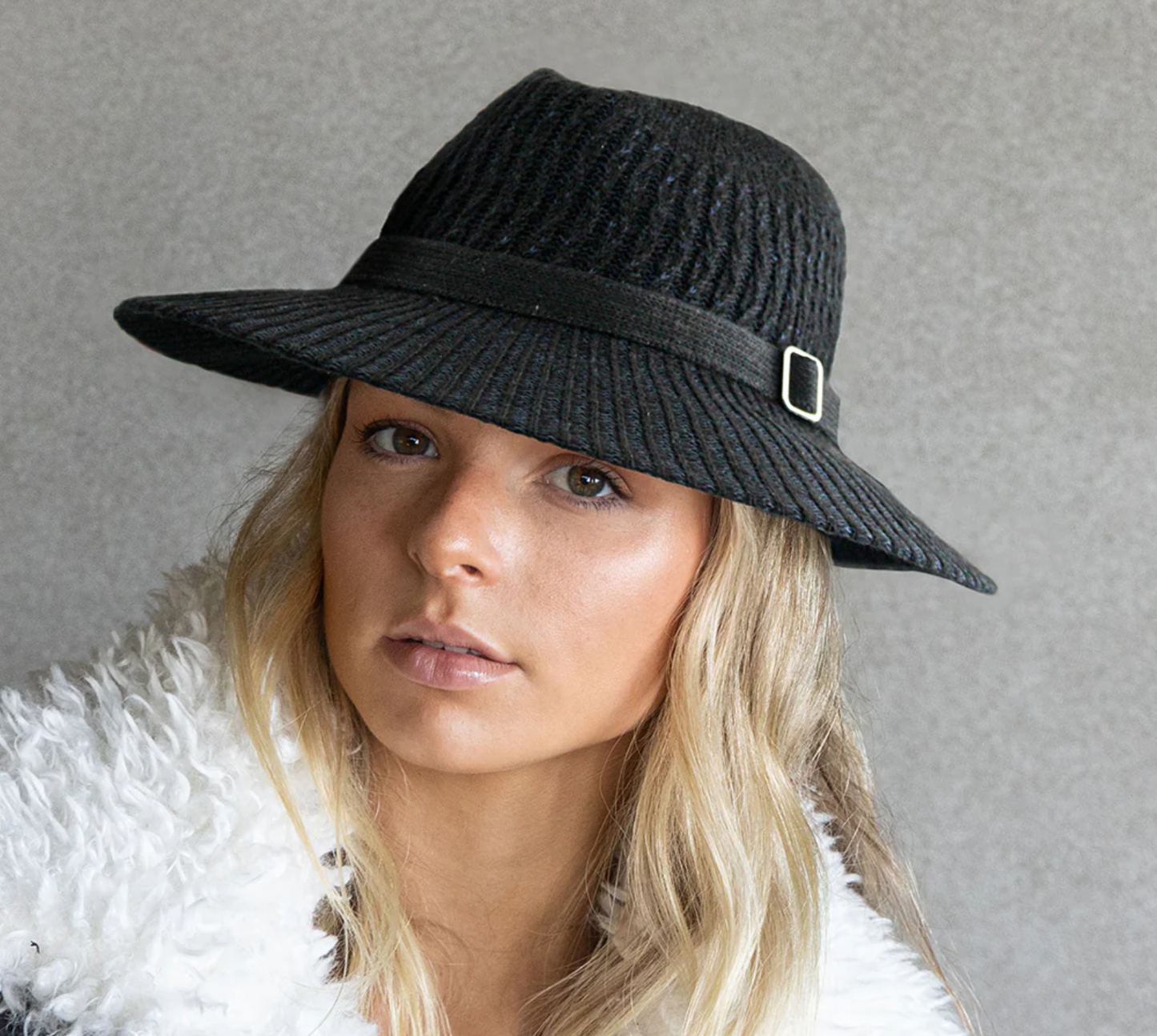 RL653BERRY BRANDIE FEDORA