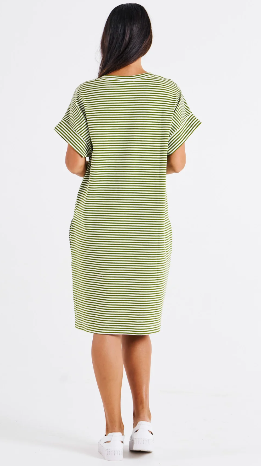 BETTY ELISE V NECK DRESS