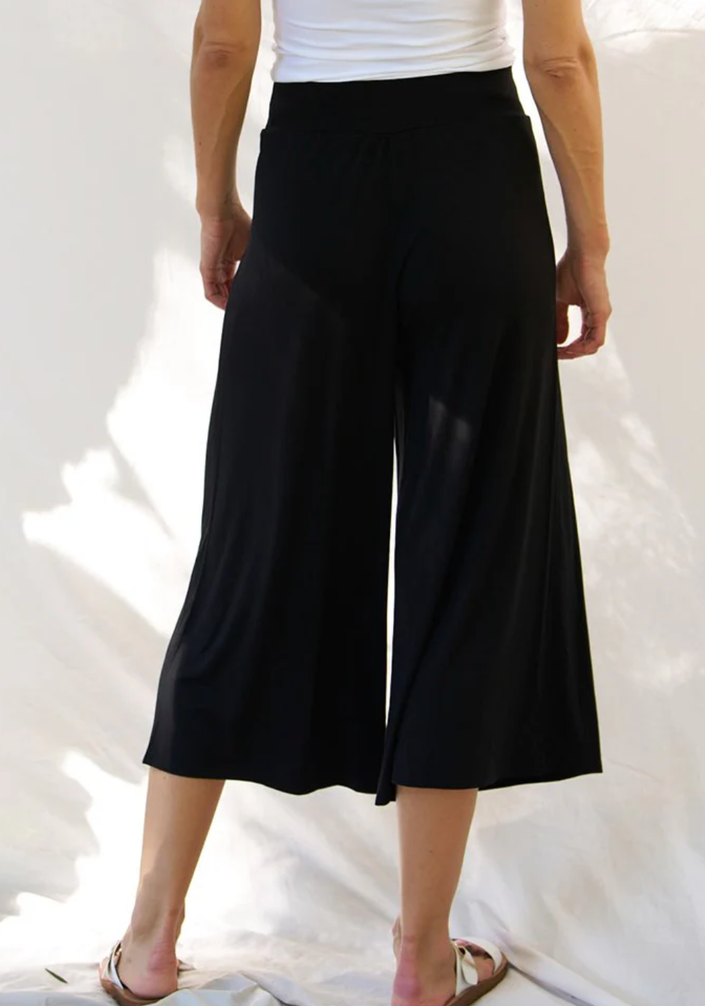 BETTY CRYSTAL CROP JOGGER