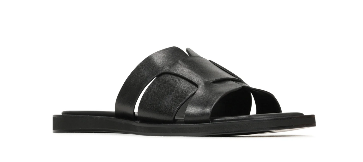 EOS MISAKI BLACK SLIP ON