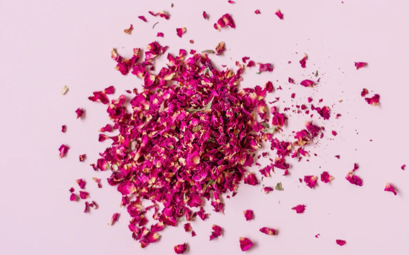SUMMER BODY ROSE PETALS LUXURY BATH PRODUCT