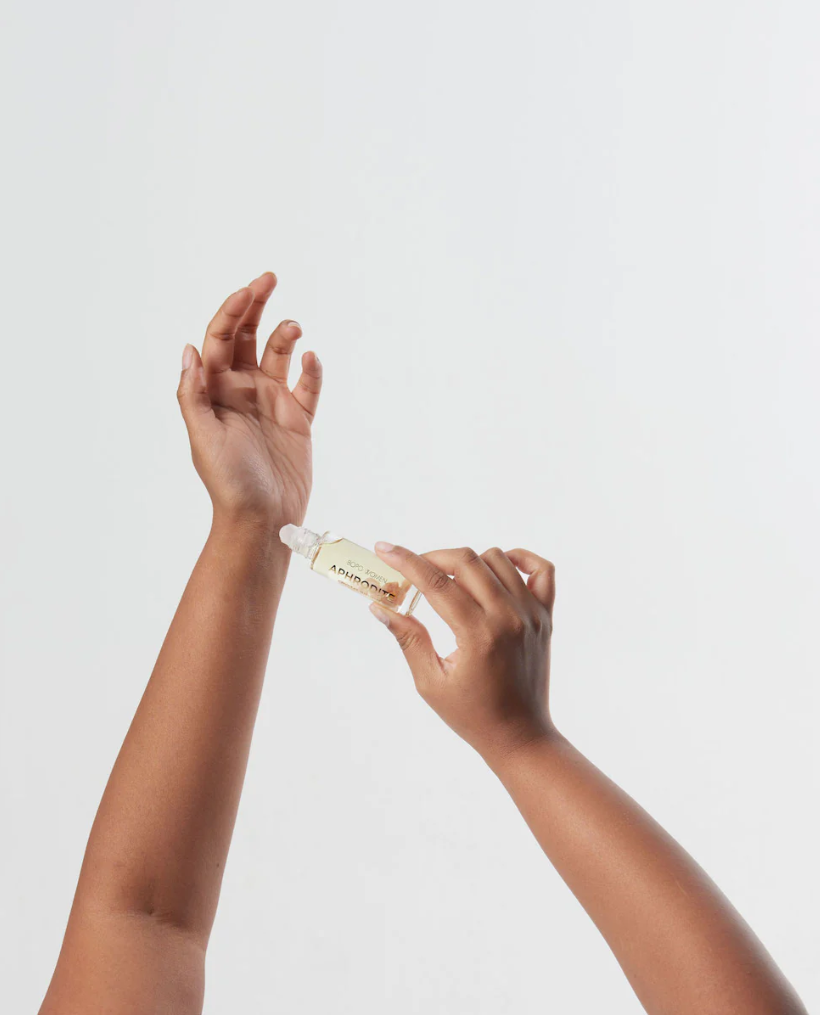 APHRODITE PERFUME ROLLER
