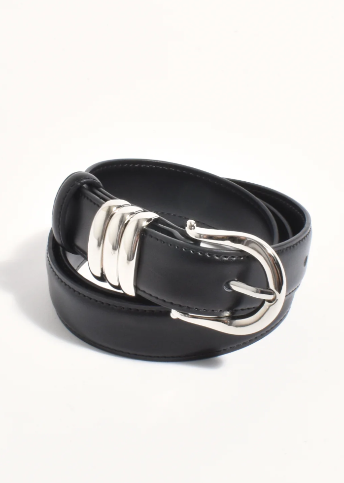 ESSENTIALS BUCKLE BELT BLACK