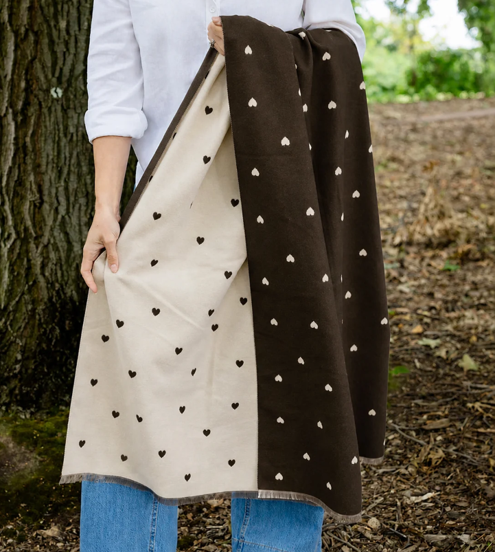 REVERSIBLE HOLLY HEART SCARF CHOCOLATE