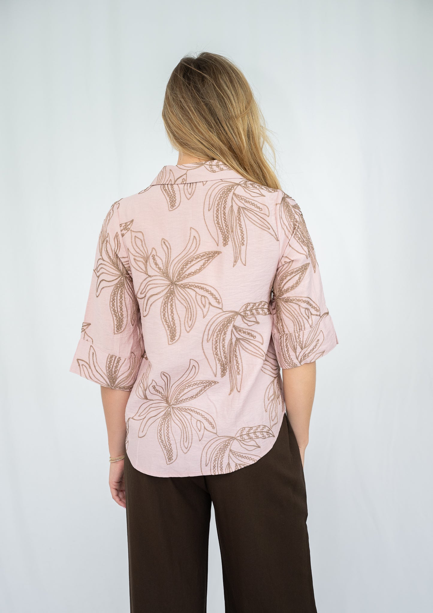 LILY EMB FLORAL BLOUSE PINK
