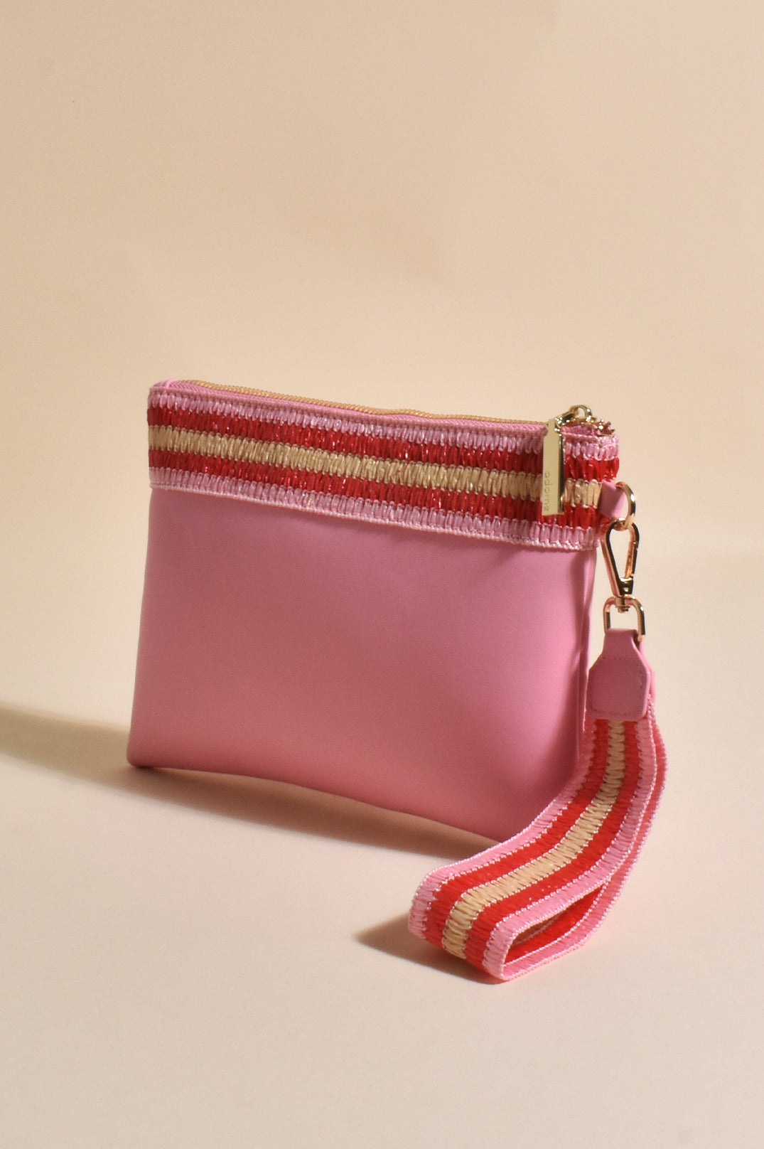 AVD-1542 EVERLYN POUCH