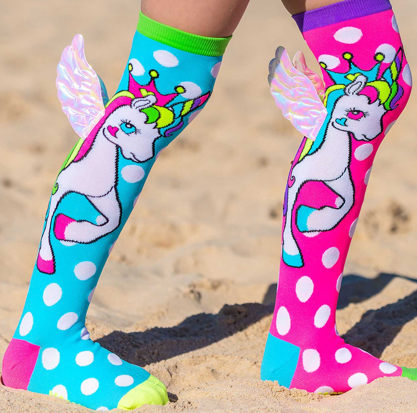 MM050 FLYING UNICORNS