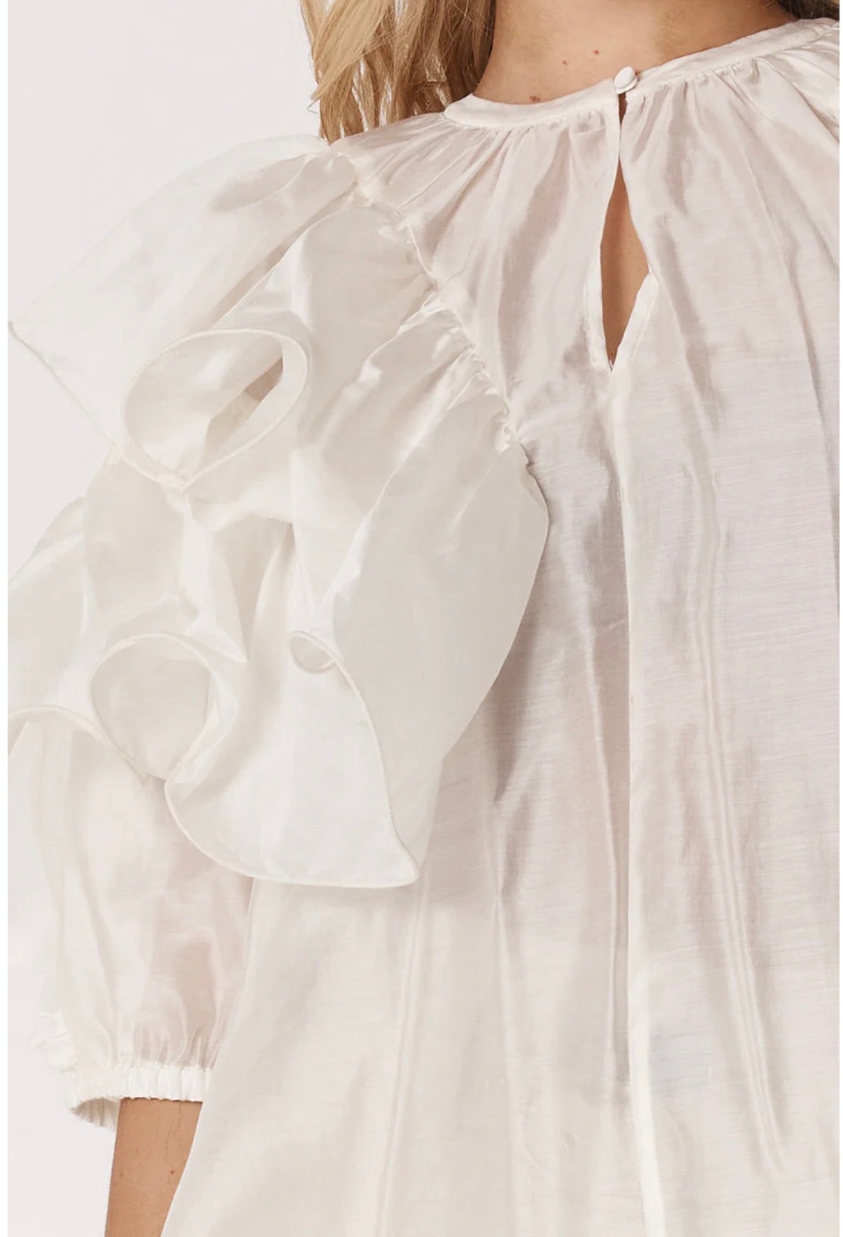 FATE & BECKER CELESTE RUFFLED BLOUSE IVORY