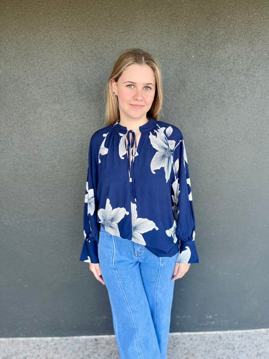 LABEL OF LOVE MIDNIGHT LILY BLOUSE