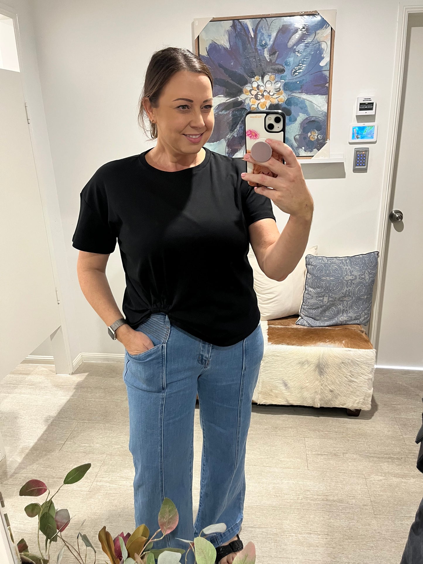 EASY TUCK TEE BLACK