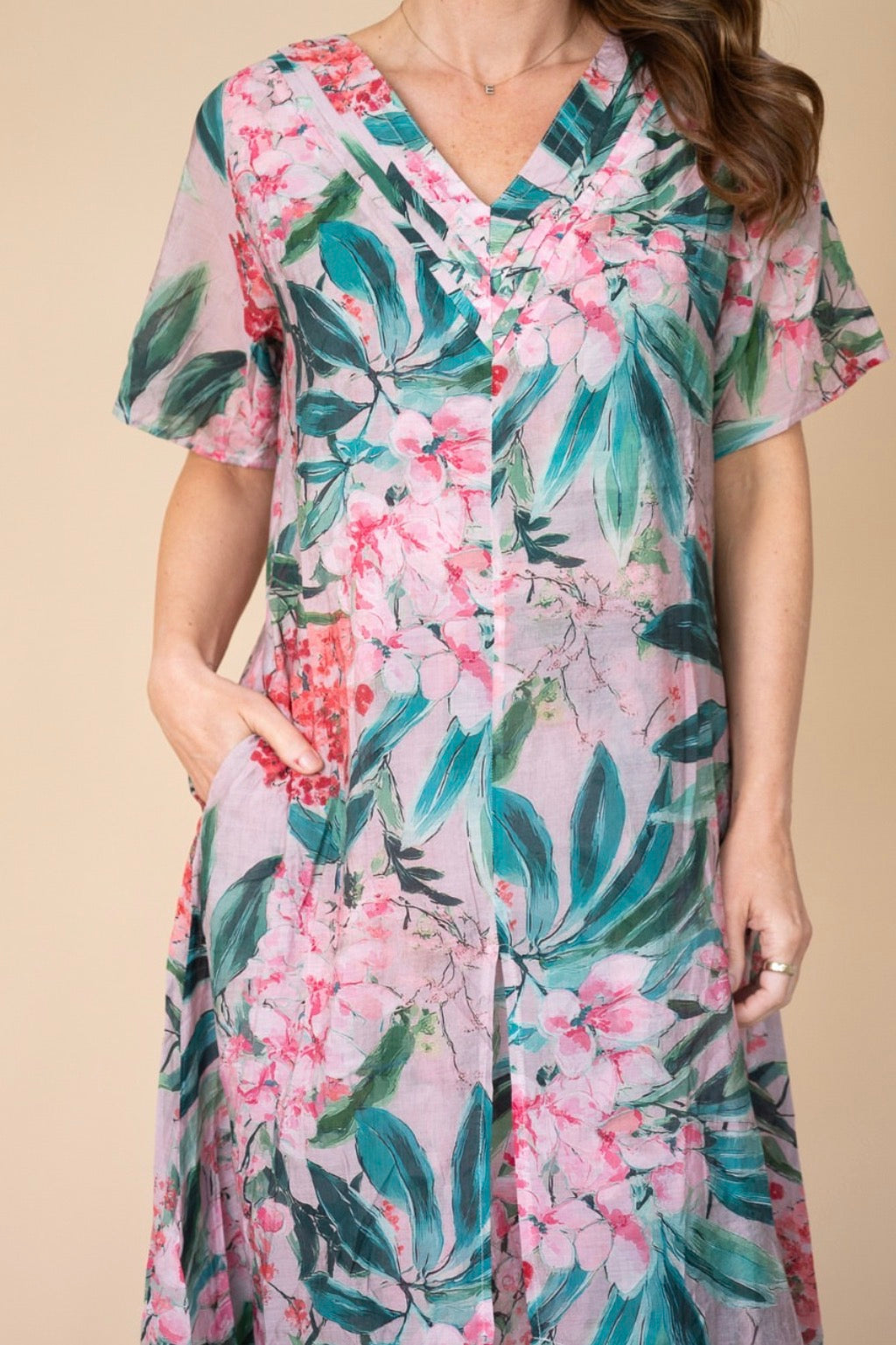 WILLOW TREE FLORALS MIDI DRESS