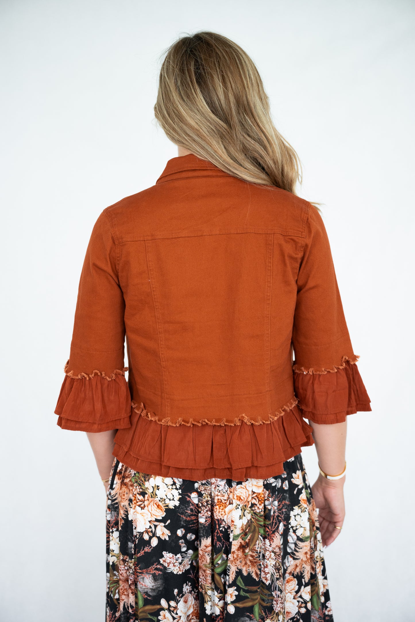 JOLIE SAULE FRILL JACKET TAN