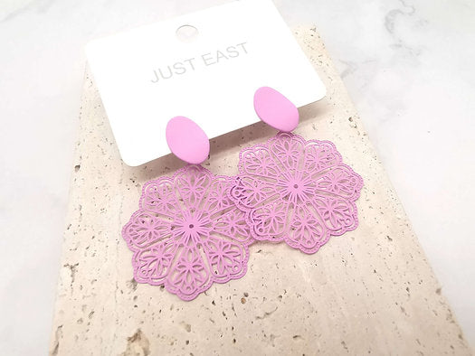 E01511 LILAC SCROLLED EARRINGS