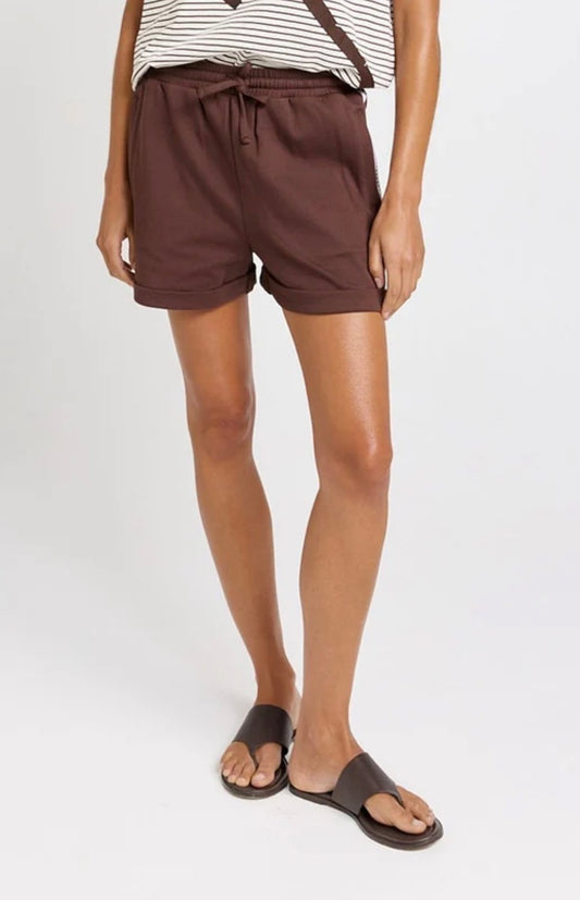 BETTY BASICS NIKKI SHORT