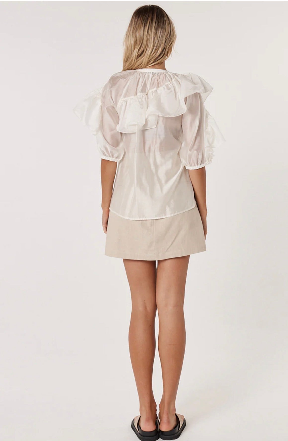 FATE & BECKER CELESTE RUFFLED BLOUSE IVORY