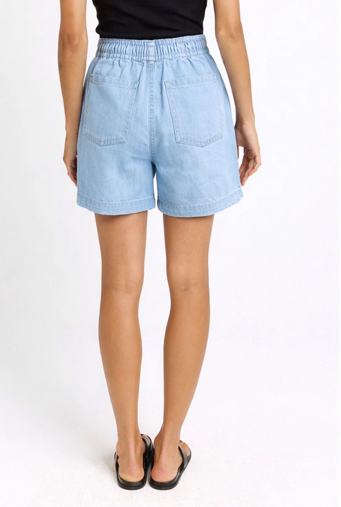 BETTY BASICS DREWDENIM  SHORT MEDIUM WASH