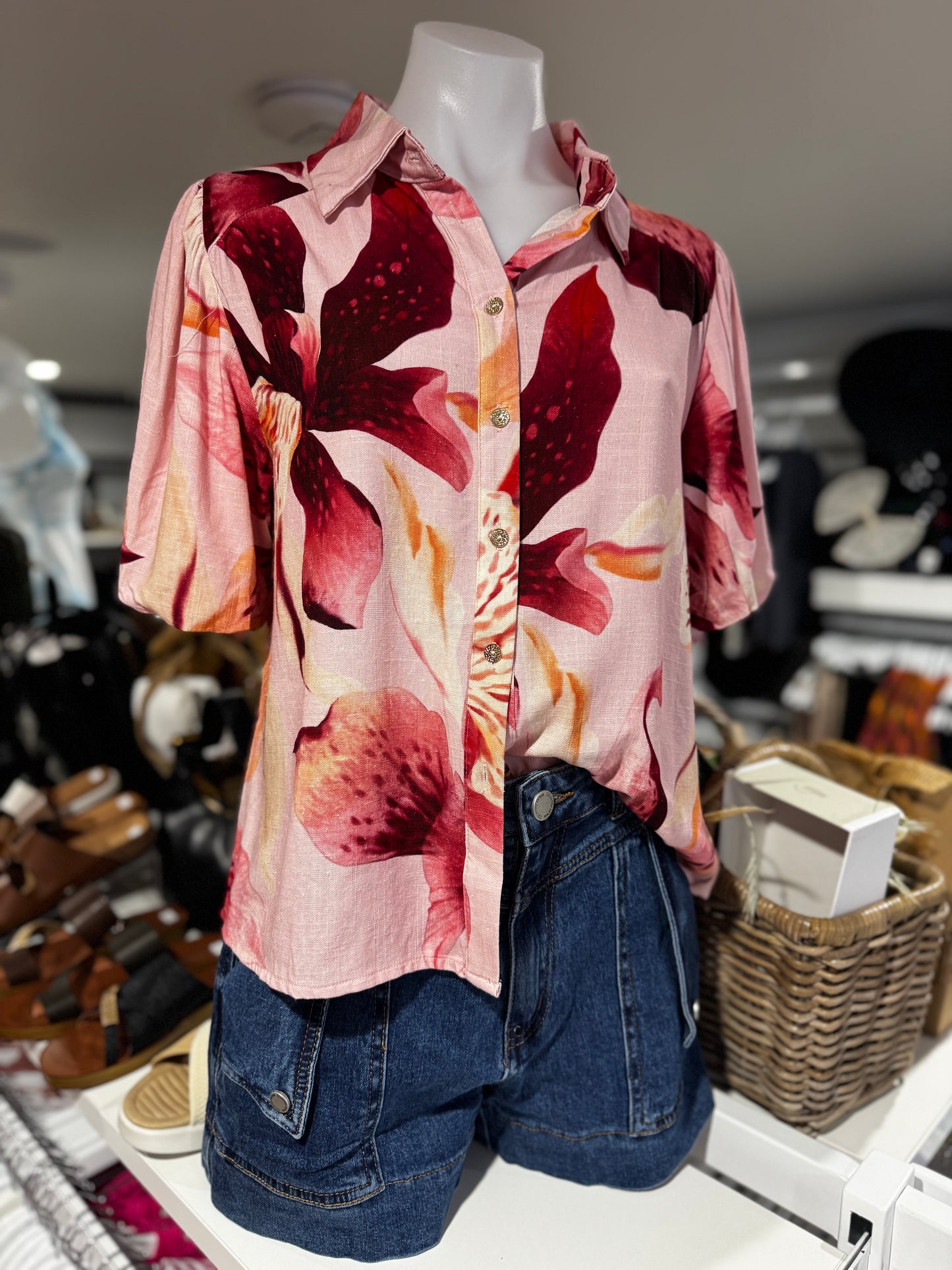 LABEL OF LOVE BLUSH LILY BLOUSE