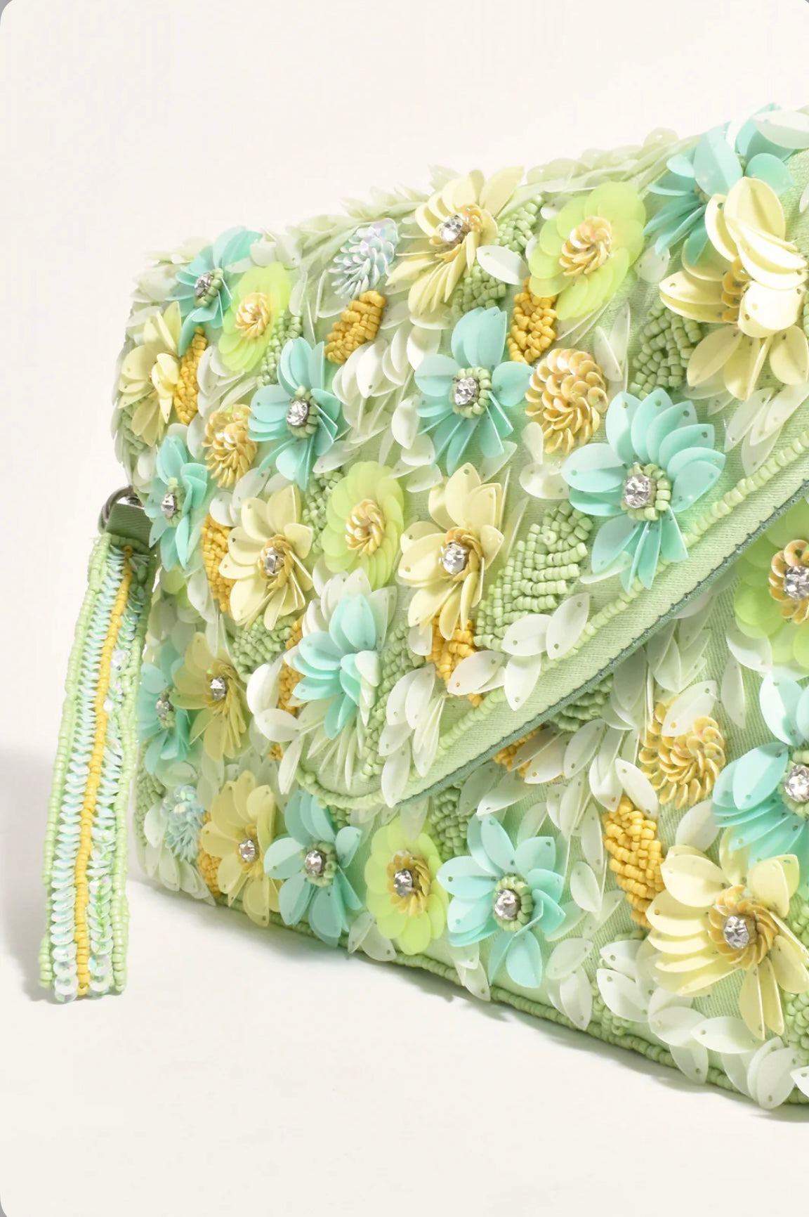 AVA-2610NUDEMULT SEQUIN CLUTCH
