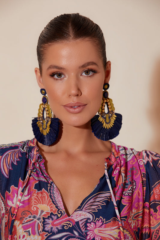 AEA-3218NAVY STATEMENT EARRING