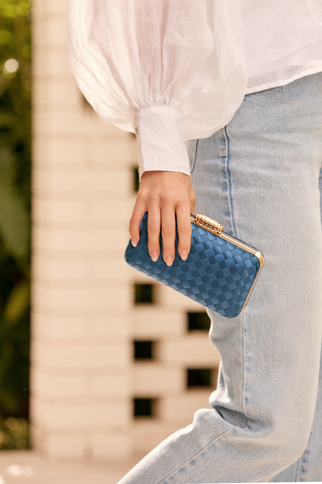 ADORNE CLUTCH BLUE