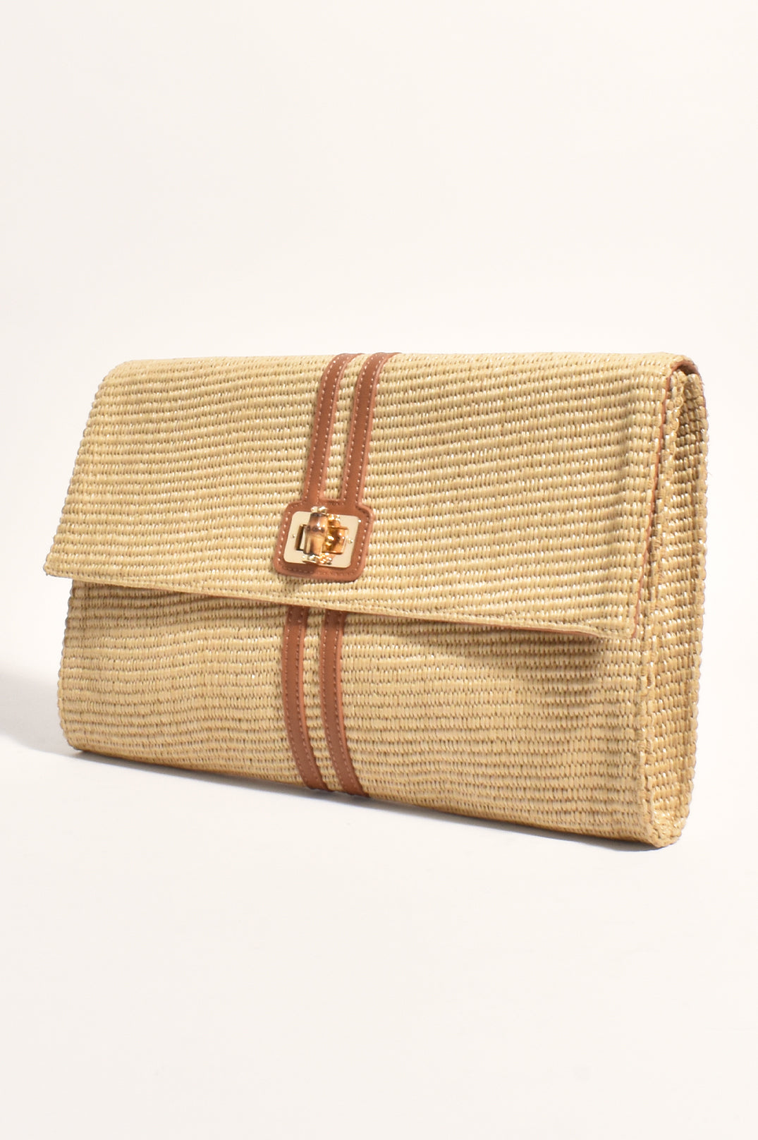 AVD-1654NATU PALSEA CLUTCH