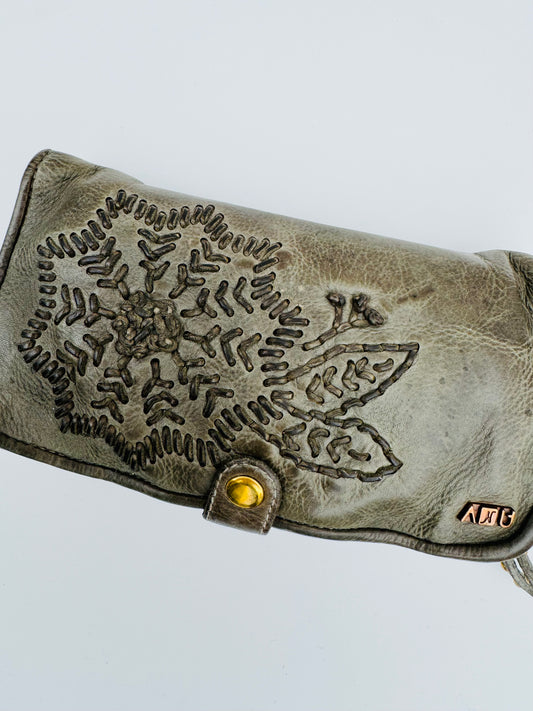 DEANDRA WALLET MARTINI