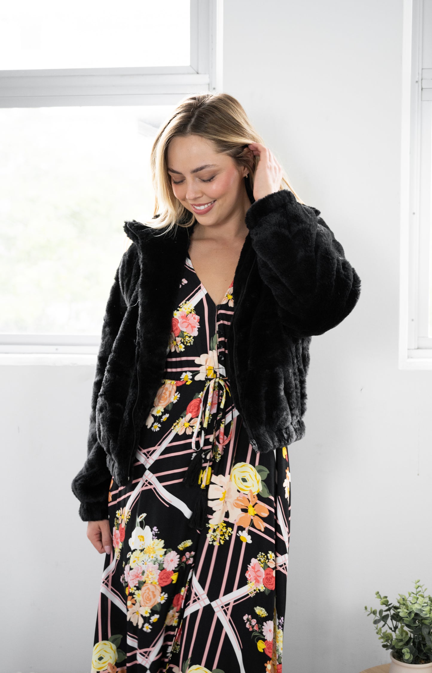 FRIA CLEO FLUFFY JACKET BLACK