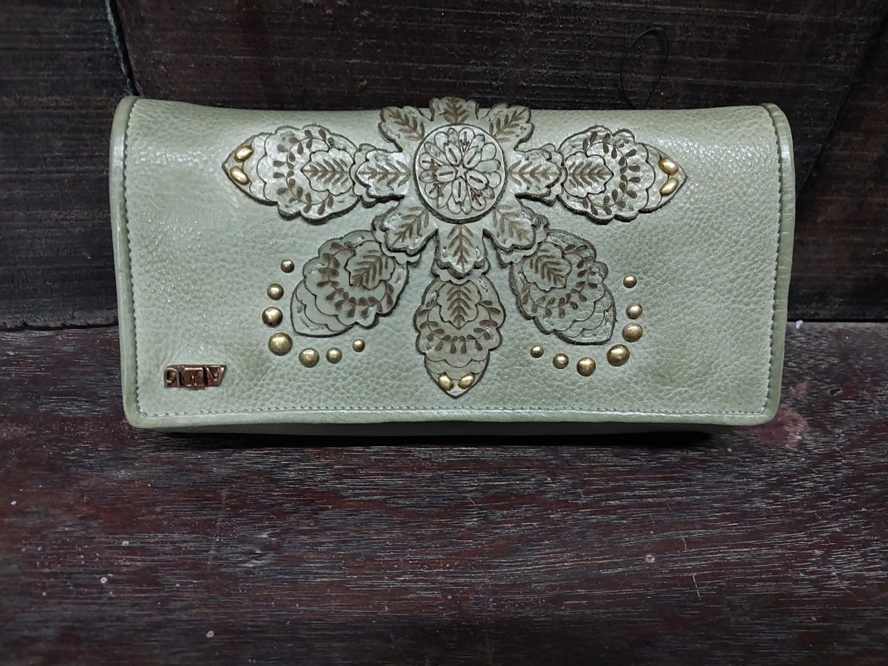 CORA FOLDOVER WALLET PISTACHIO
