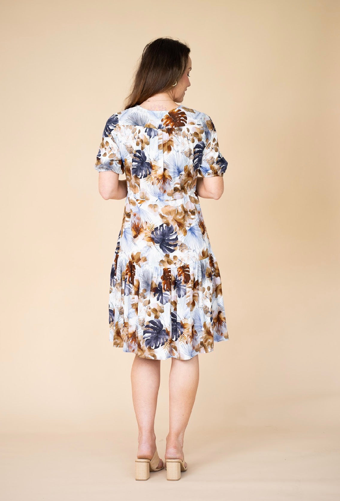 WILLOW TREE FLORAL SANDS MINI