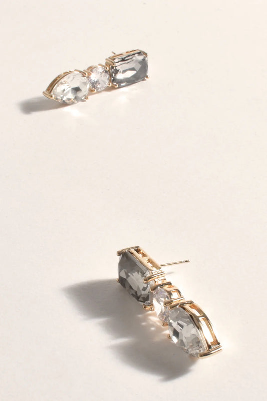 AED-3836SMOKCRYS ADORNE EARRINGS