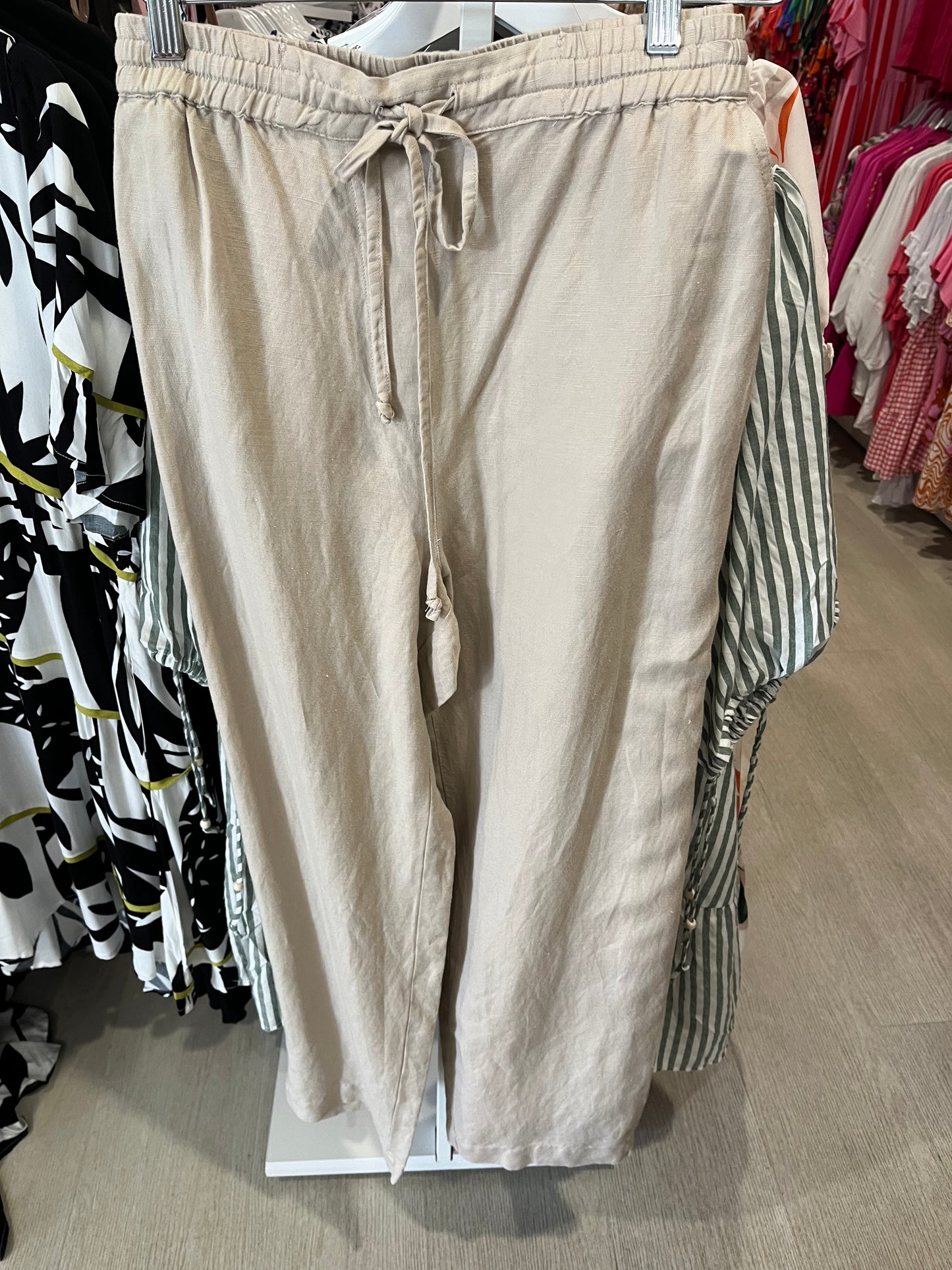 T1S2271060 TC SHAY TAUPE 18