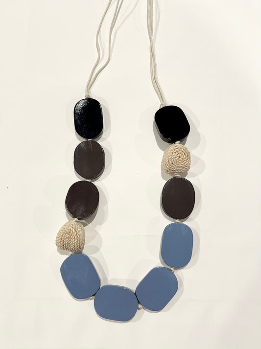 N412293 TIMBER NECKALCE