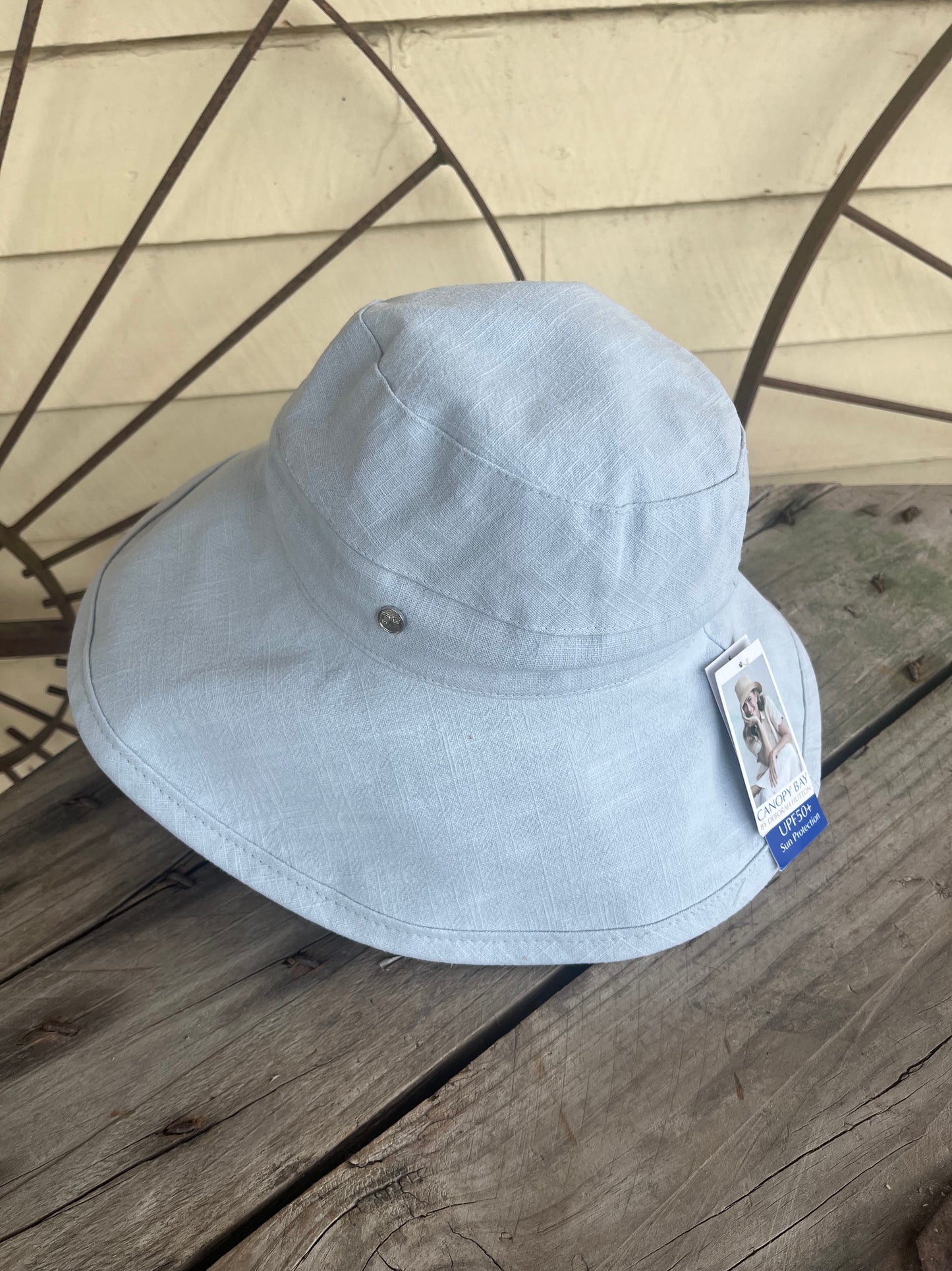 DH005 CANOPY BAY