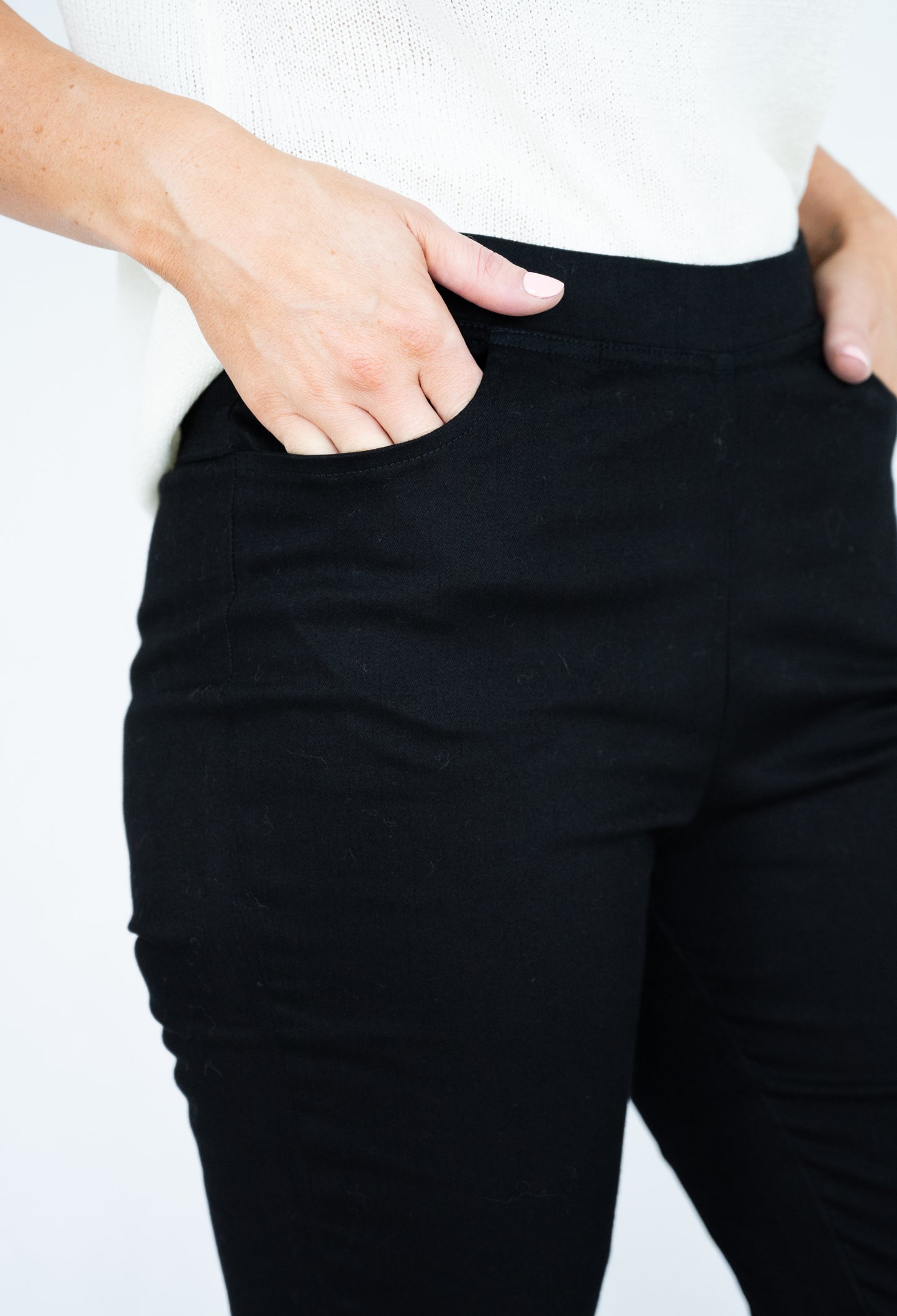 WILLOW TREE PANT BLACK