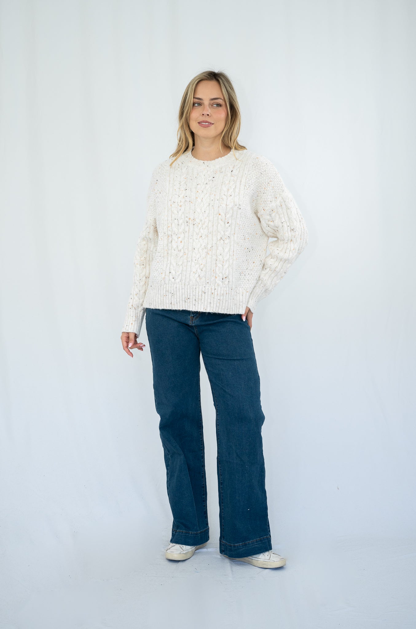 FRI AMARA KNIT WHITE