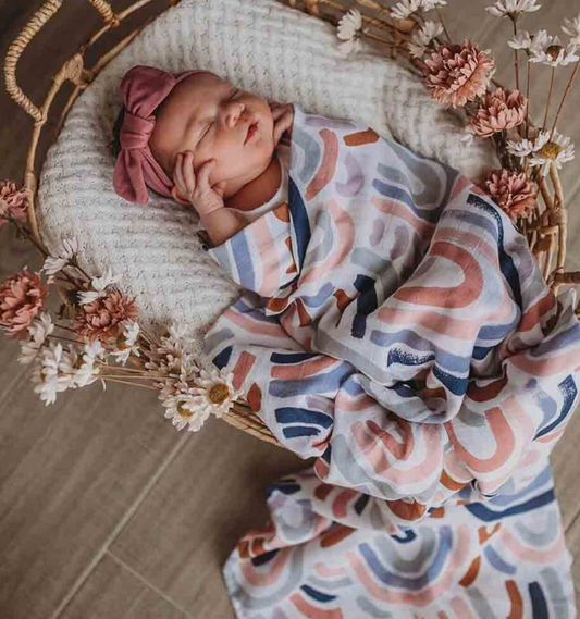 SNUGGLE RAINBOW MUSLIN WRAP