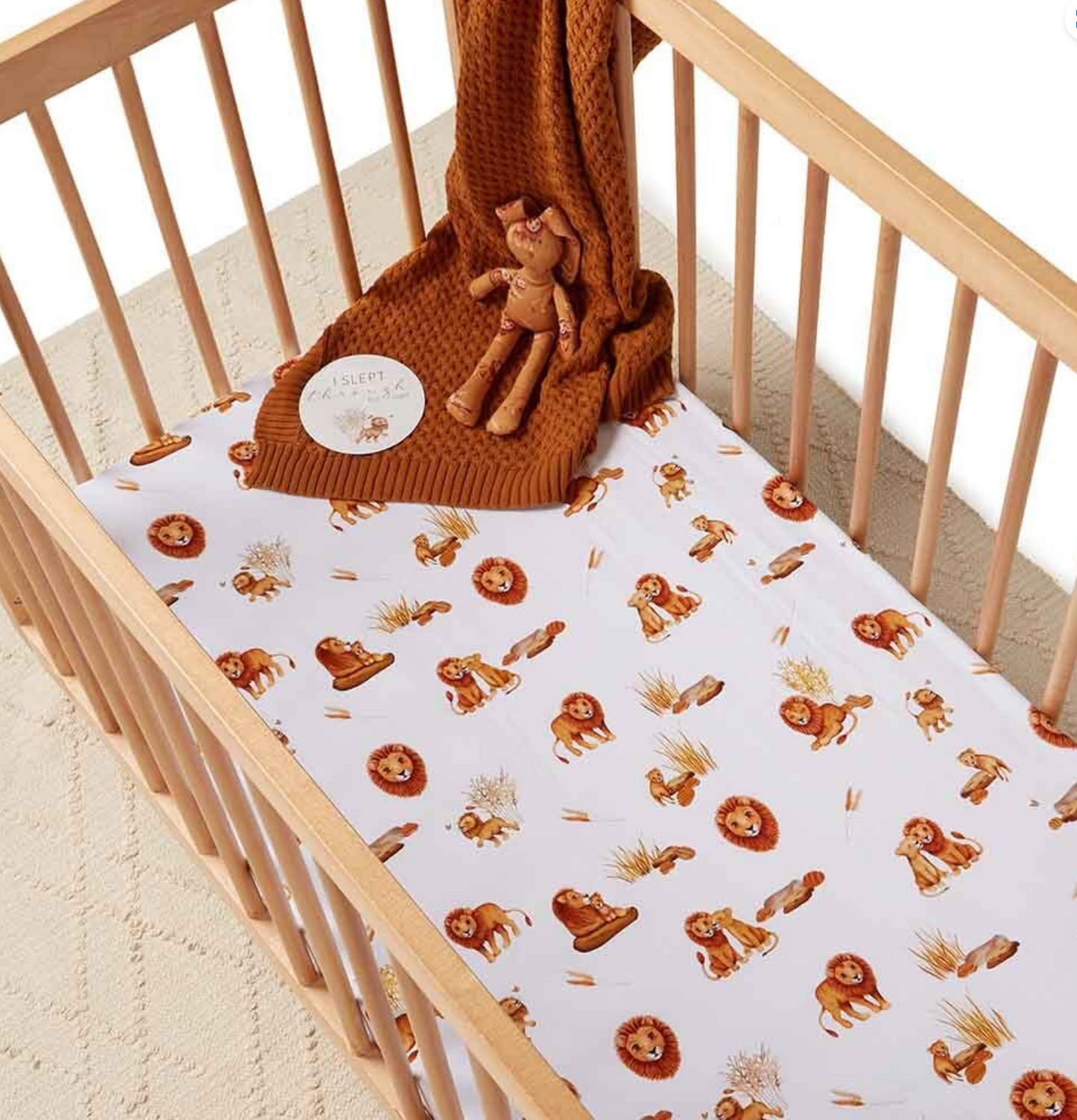 SNUGGLE LION FITTED COT SHEET