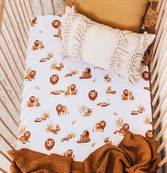 SNUGGLE LION FITTED COT SHEET