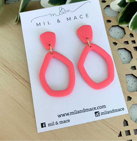 MM5809 LACIE CLAY DANGLES
