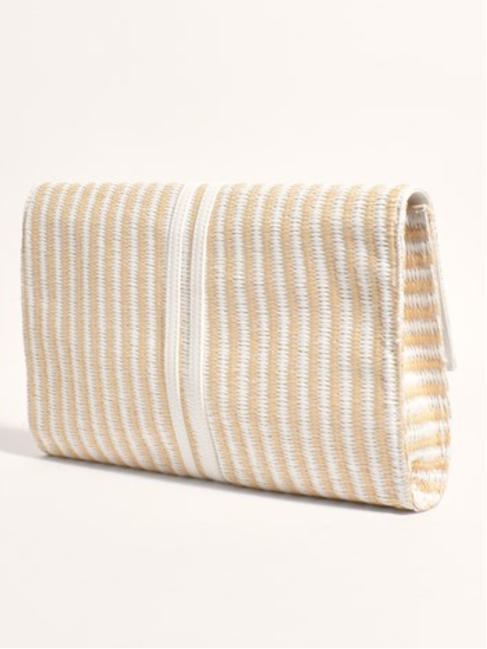 AVD-1654WHITNATU RATTAN CLUTCH