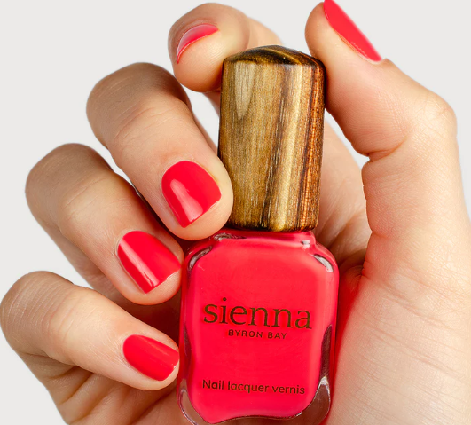SIENNA NAIL POLISH KISS