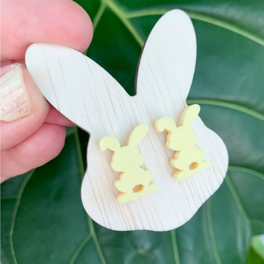 HAPPY EASTER STUD YELLOW